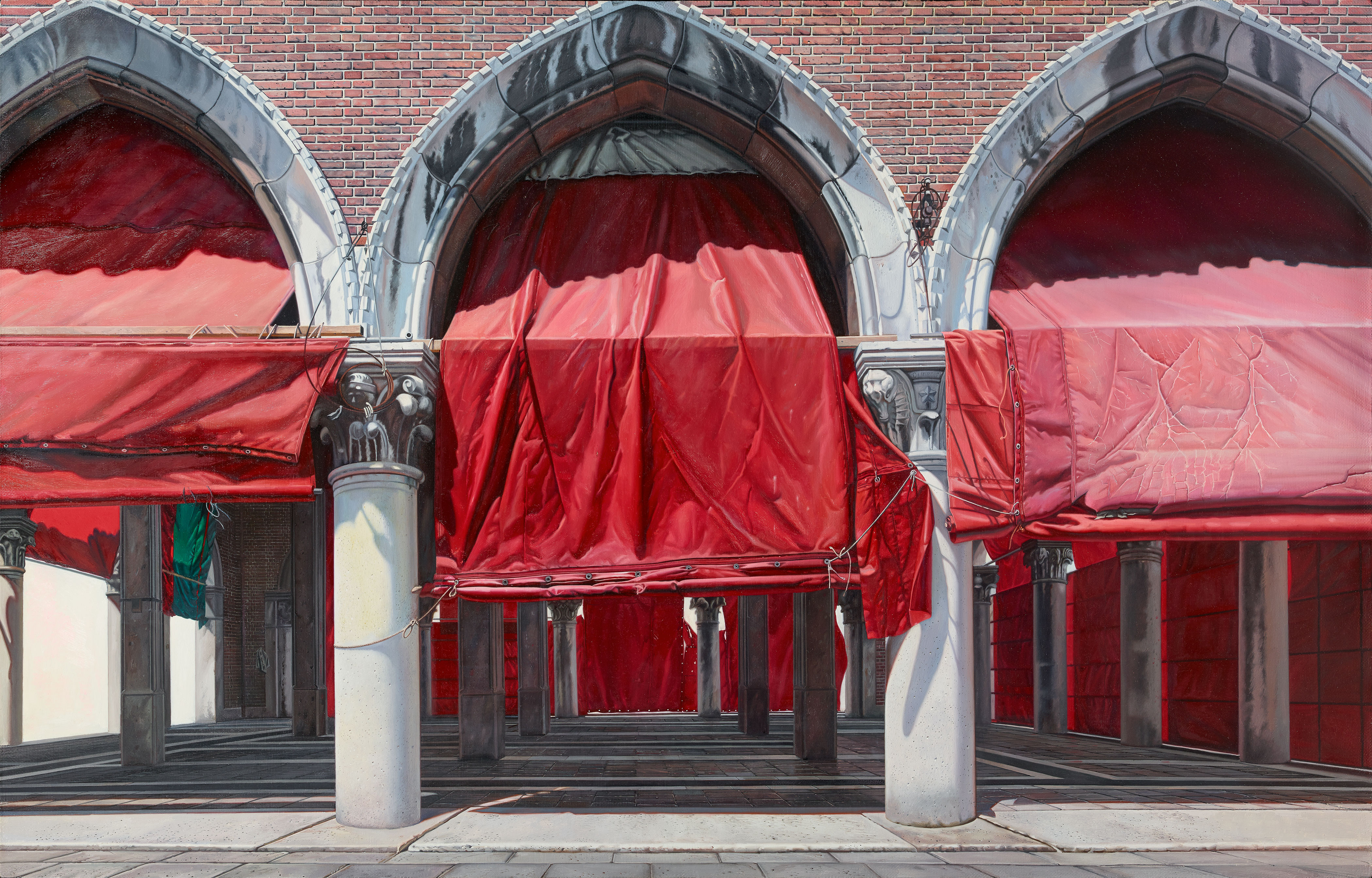 Red Drapes.<br>Old Fish Market